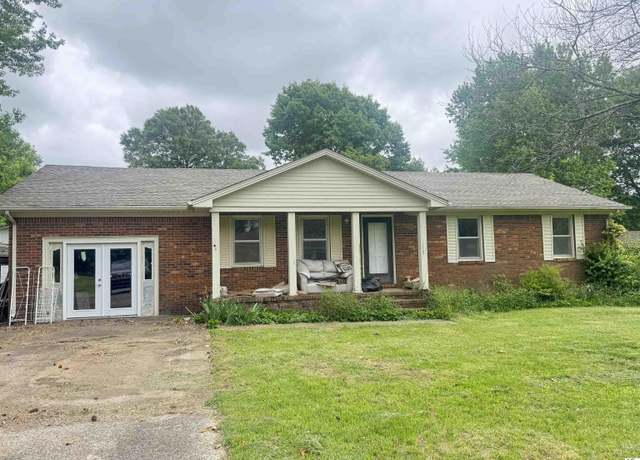 Property at 80 West Grove Rd, Murray, KY 42071, 3 beds, 2 baths