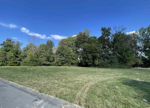 Property at 1525 Spring Creek Dr, Murray, KY 42071
