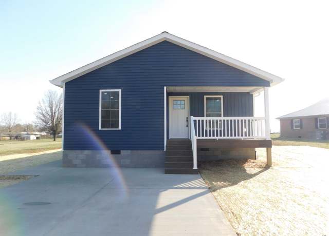 Property at 709 Maple Ave, Princeton, KY 42445, 3 beds, 2 baths