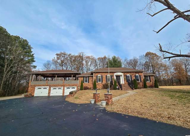 Property at 145 Brenna Dr, Paducah, KY 42001, 3 beds, 3.5 baths
