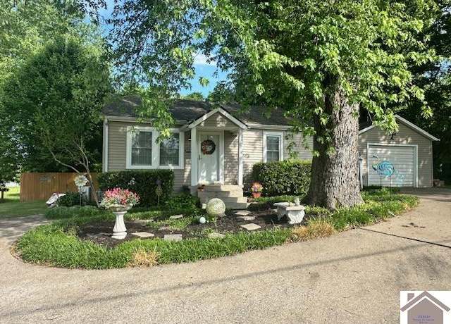 Property at 3944 Old Mayfield Rd, Paducah, KY 42003, 2 beds, 1 bath