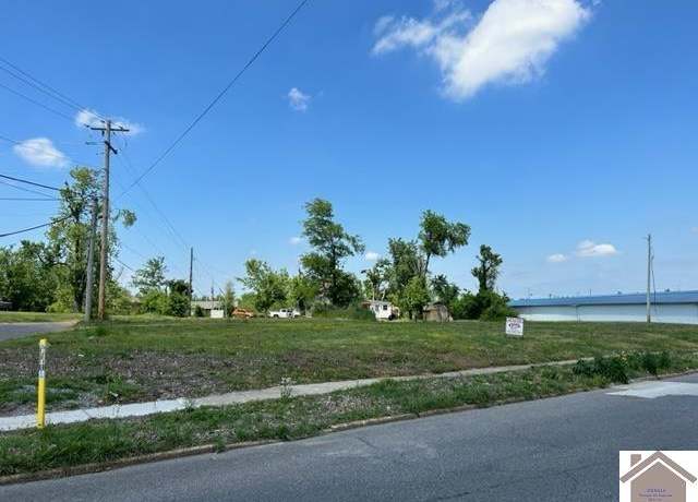 Property at 601, 607, 609 East Broadway, Mayfield, KY 42066