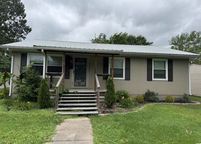 Property at 2941 Virginia St, Paducah, KY 42003, 3 beds, 1.5 baths