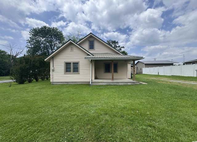 Property at 3115 Delaware St, Paducah, KY 42001, 2 beds, 1 bath