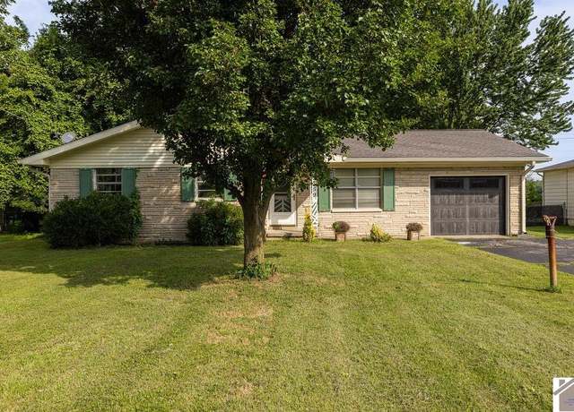 Property at 3759 Ramona Dr, Paducah, KY 42001, 3 beds, 1.5 baths