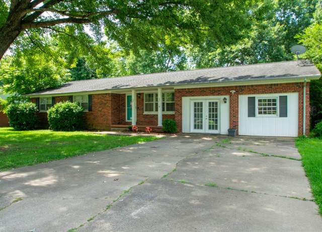 Property at 6845 Greenfield Dr, Paducah, KY 42003, 4 beds, 2 baths