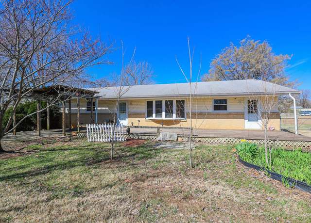 Property at 15 Livingston Rd, Gilbertsville, KY 42044, 4 beds, 2 baths