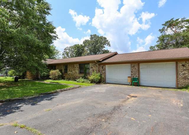 Property at 125 Andretta Ln, Paducah, KY 42003, 3 beds, 2 baths