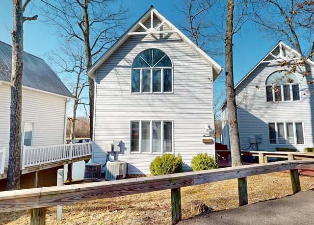 Property at 323 Bayside Dr, Grand Rivers, KY 42045, 2 beds, 2 baths