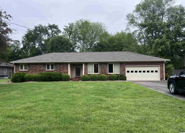 Property at 1708 Melrose Dr, Murray, KY 42071, 3 beds, 2 baths