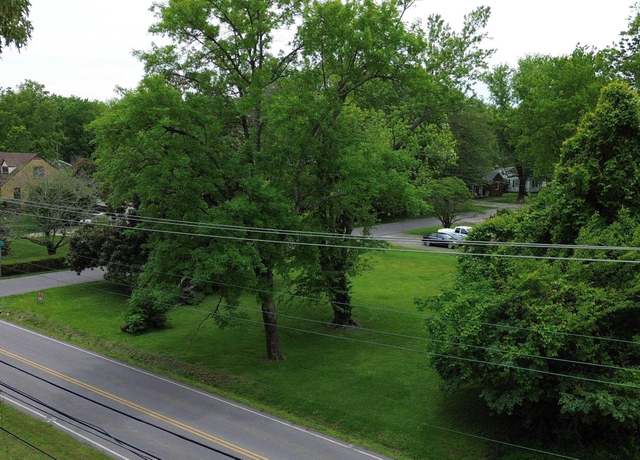 Property at 805 Sycamore St, Murray, KY 42071