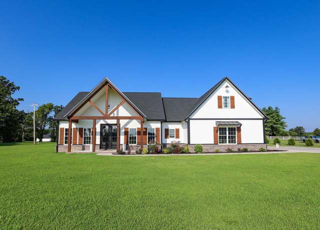 Property at 115 Mckenna Dr, Kevil, KY 42053, 3 beds, 2.5 baths