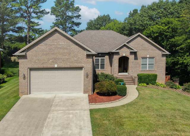 Property at 225 Cascade Dr, Paducah, KY 42003, 3 beds, 2 baths