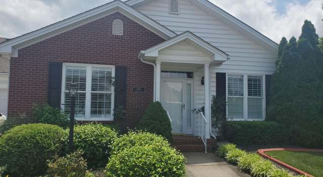 Photo of 2424 Lakewood Dr, Paducah, KY 42003