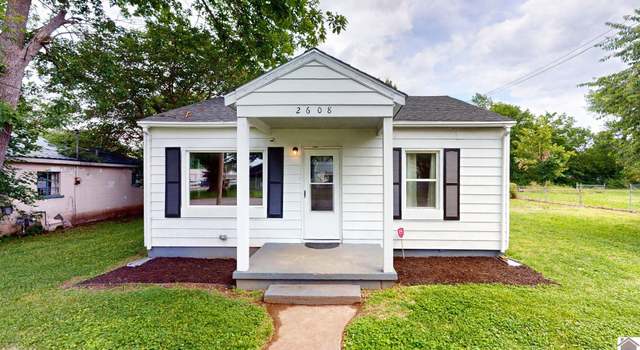 Photo of 2608 Fairmont St, Paducah, KY 42003