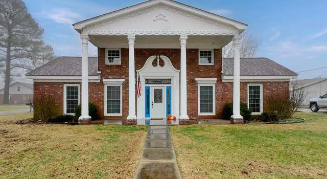 Photo of 301 Dees St, Hazel, KY 42049