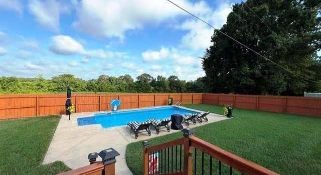Photo of 301 Wilton Cir, Paducah, KY 42003