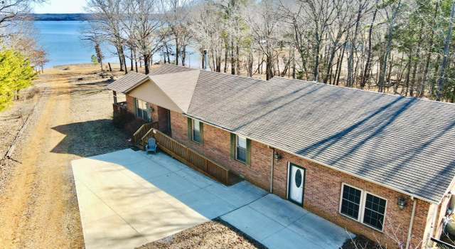 Photo of 2498 Jennings Trl, New Concord, KY 42076