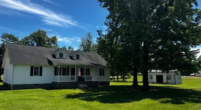 Photo of 4264 Radio Rd, Dexter, KY 42036