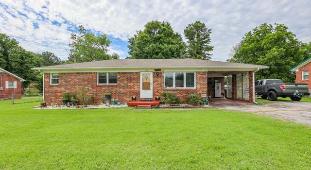 Photo of 149 Barnes St, Water Valley, KY 42085
