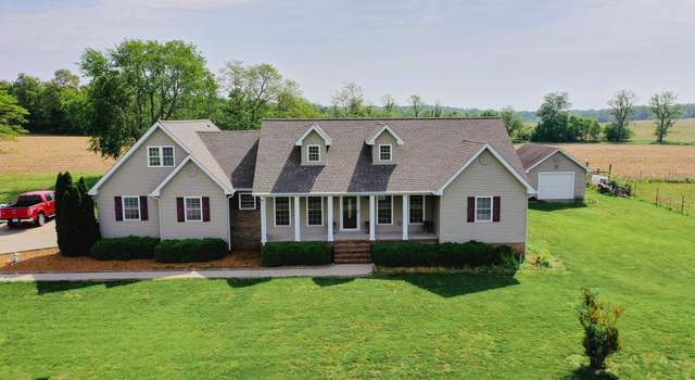 Photo of 201 Meadowlark Ln, Princeton, KY 42445