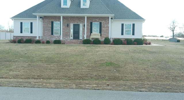 Photo of 24 Hill Creek Ln, Benton, KY 42003
