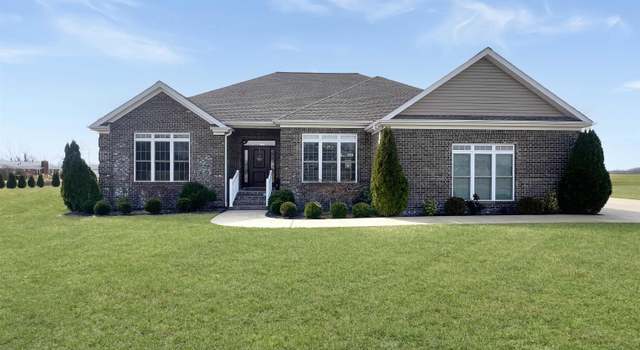 Photo of 1022 Maxton Park Ln, Paducah, KY 42001