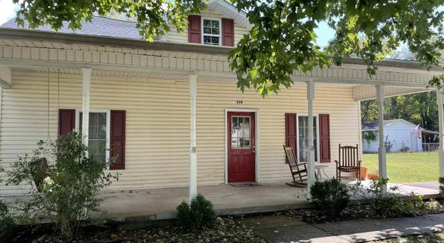 Photo of 224 Clements St, Paducah, KY 42003