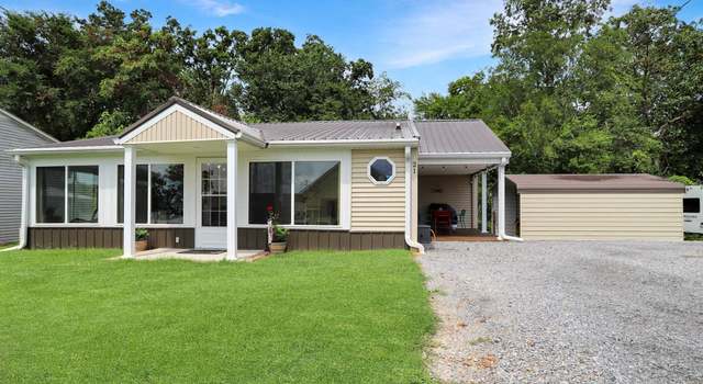 Photo of 21 Lakeshore Dr, New Concord, KY 42076
