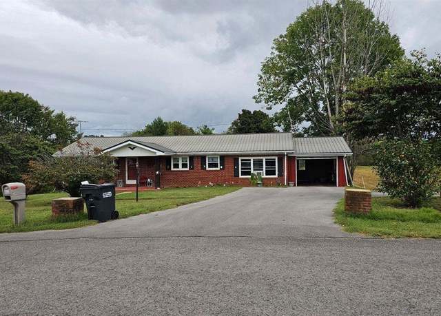 Property at 234 Bronston Howard Rd, Summer Shade, KY 42166, 3 beds, 1 bath