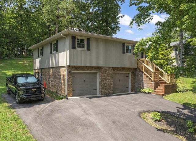 Property at 104 Trappers Trl, Glasgow, KY 42141, 3 beds, 3 baths