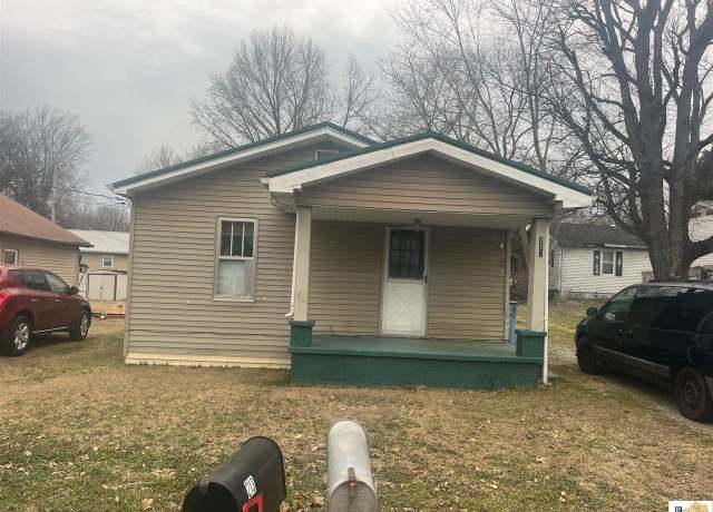 Property at 213 Humble Ave, Glasgow, KY 42141, 3 beds, 1 bath