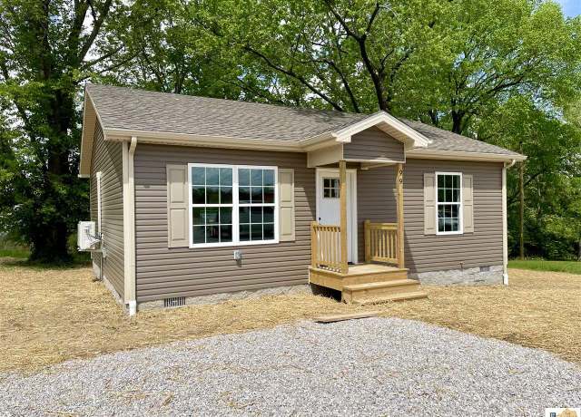 Property at 99 Joe Traylor Ave, Glasgow, KY 42141, 2 beds, 1 bath