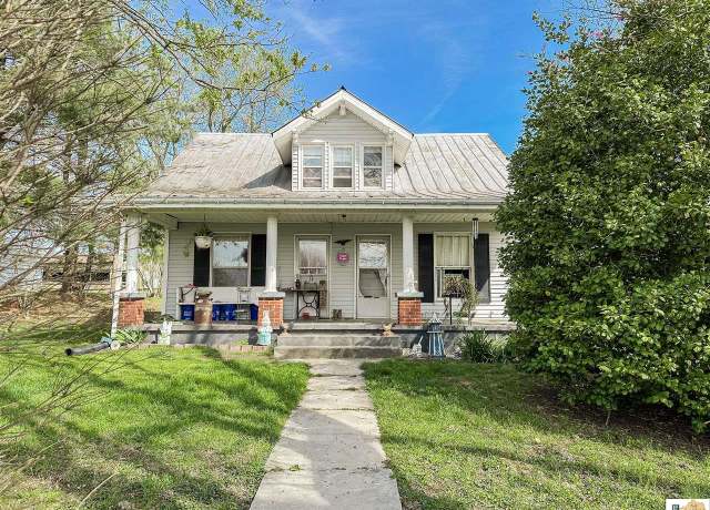 Property at 1916 Tick Ridge Rd, Glasgow, KY 42141, 2 beds, 1 bath