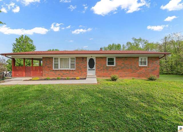 Property at 122 Westview Dr, Glasgow, KY 42141, 3 beds, 2 baths