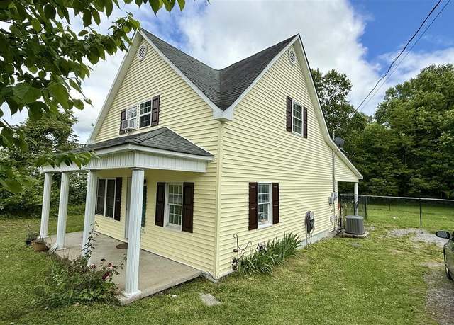 Property at 131 E Jefferson St, Jamestown, KY 42629, 3 beds, 2 baths