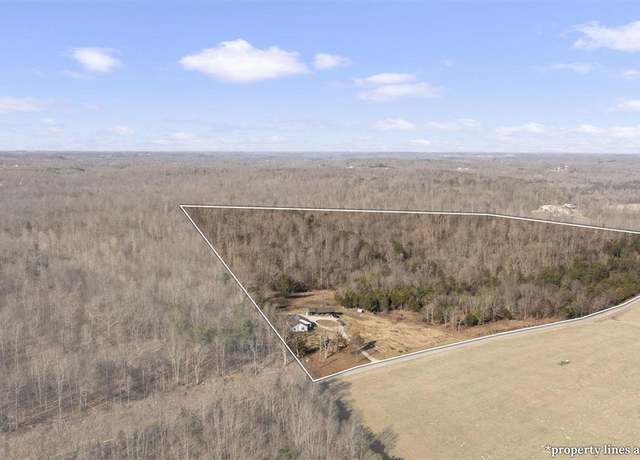 Property at 201 Cave Hill Rd, Munfordville, KY 42765, 3 beds, 2 baths