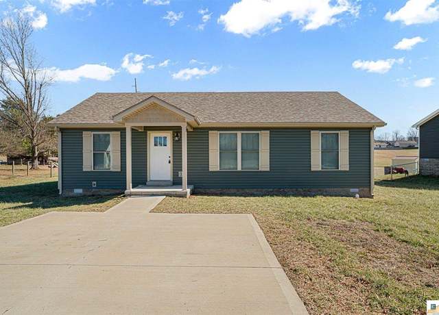 Property at 452 Glenview Dr, Horse Cave, KY 42749, 3 beds, 2 baths