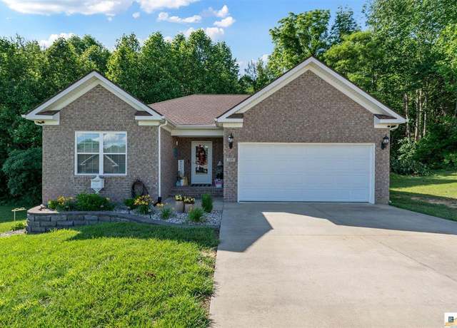 Property at 109 Ashkirk Ln, Glasgow, KY 42141, 3 beds, 2 baths