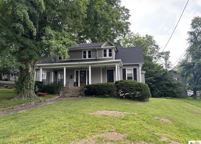 Property at 702 & 702A N Race St, Glasgow, KY 42141, 6 beds, 2 baths