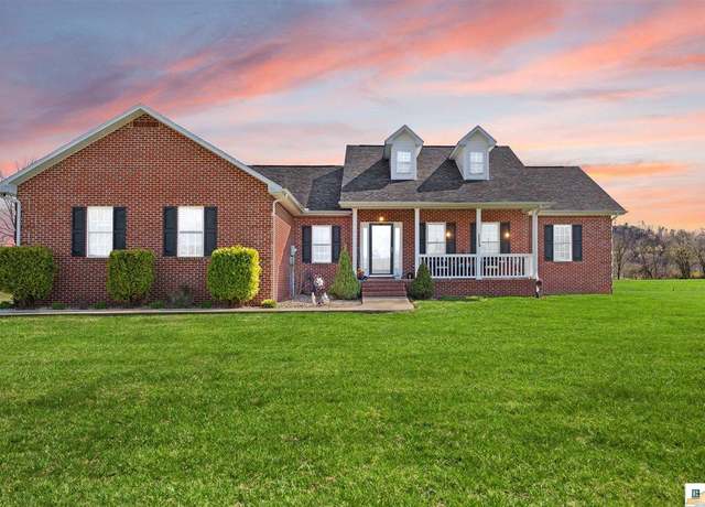 Property at 176 Wetland Dr, Jamestown, KY 42629, 5 beds, 3 baths