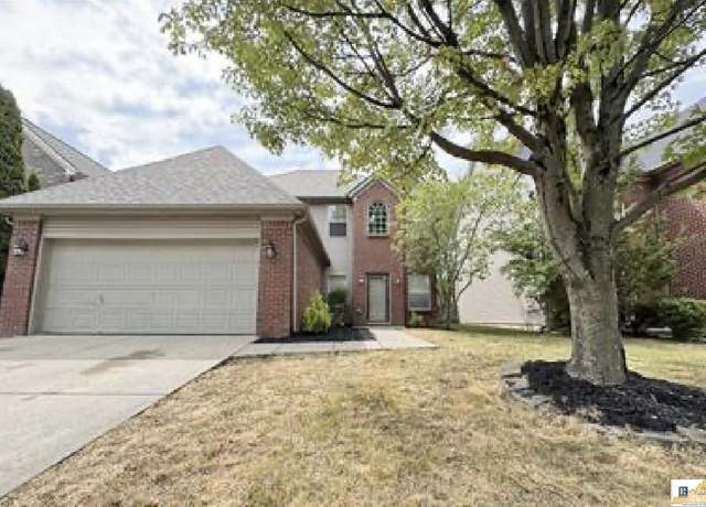 Property at 605 Hopewell Rd, Lexington, KY 40511, 3 beds, 2.5 baths