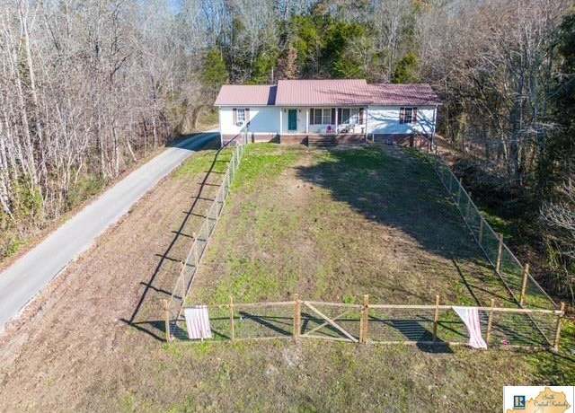 Property at 430 Deer Valley Rd, Burkesville, KY 42717, 3 beds, 2 baths