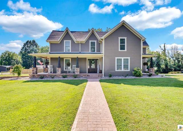 Property at 1042 Mitchell St, Celina, KY 38551, 4 beds, 4.5 baths