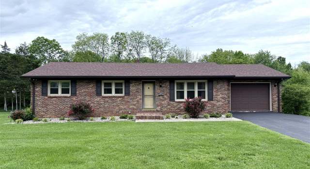 Photo of 206 Marshall St, Columbia, KY 42728