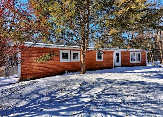 Property at 221 S Jarvis Rd, Coeymans, NY 12143, 3 beds, 2 baths