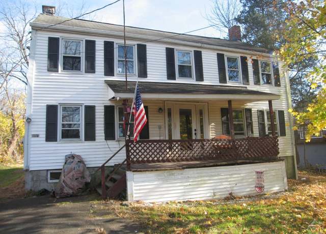 Property at 7 Philo Rd, Stockport, NY 12050, 4 beds, 1 bath