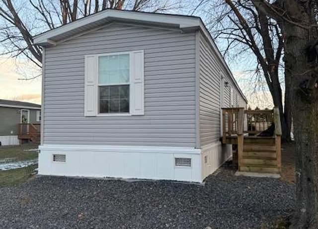 Property at 6 Dolly Dr, Stuyvesant, NY 12173, 2 beds, 2 baths