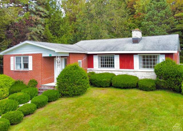 Property at 88 Penrose Park Park, Tannersville, NY 12485, 2 beds, 1.5 baths