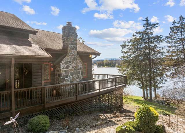 Property at 43 Dutchman Drive Dr, Athens, NY 12015, 4 beds, 3 baths